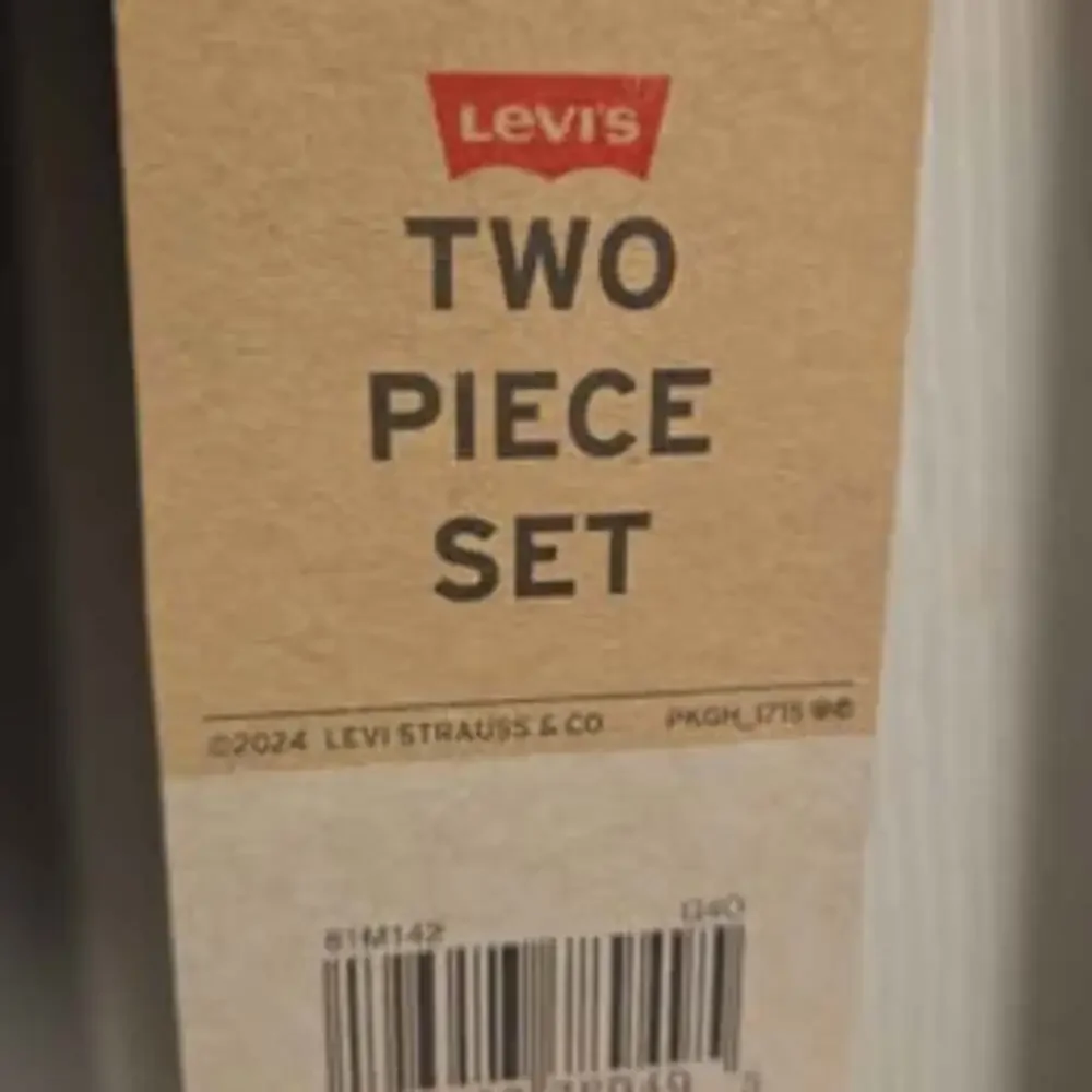 Levi's Boys Two Piece Sweatsuit Black Hoodie Pants Size 6 - New
